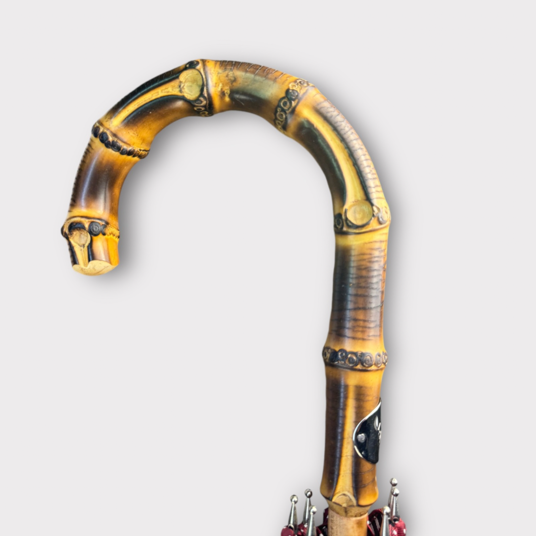 Motif umbrella with a wanghee handle