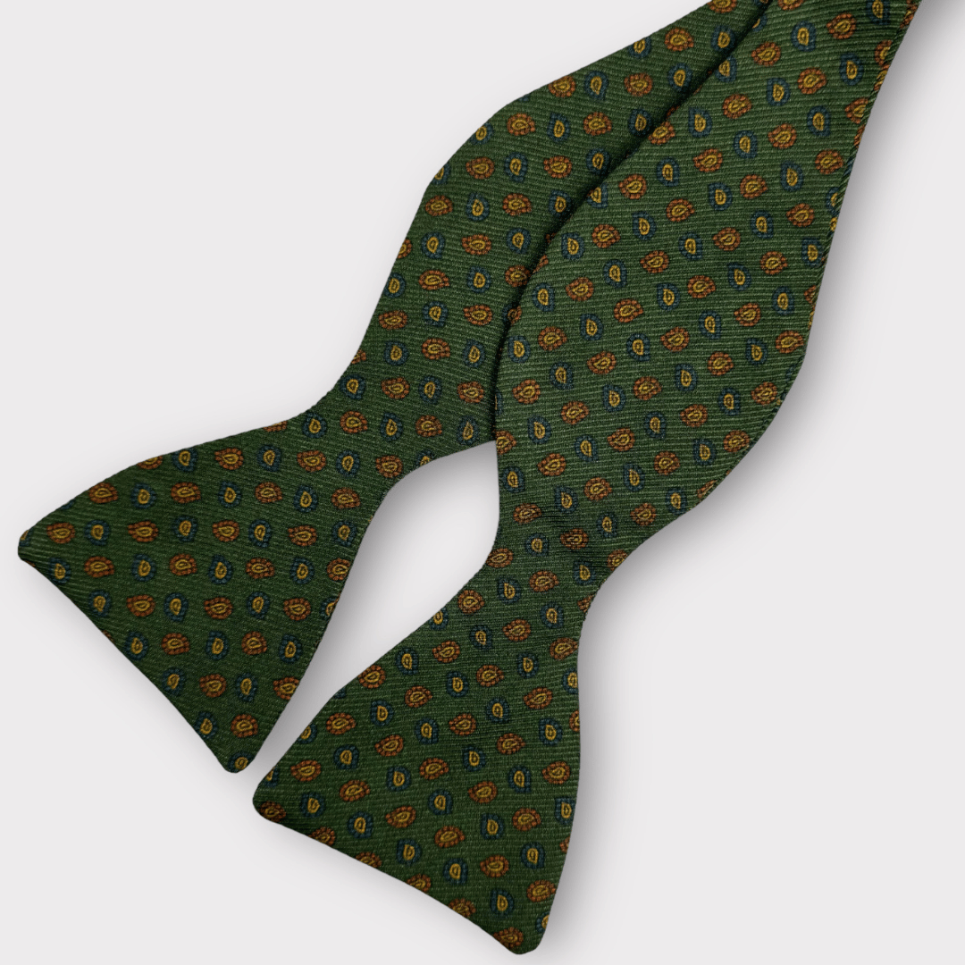 Rhodes wood Silk Bow tie