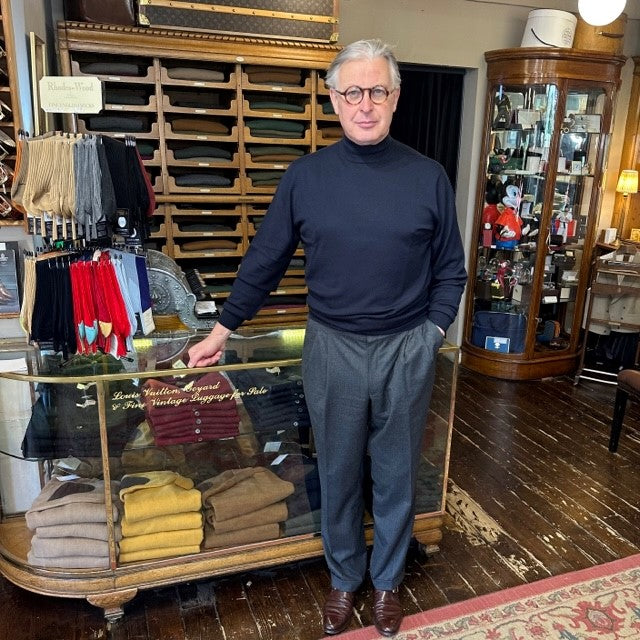 Rhodes Wood Navy Merino Wool turtle neck