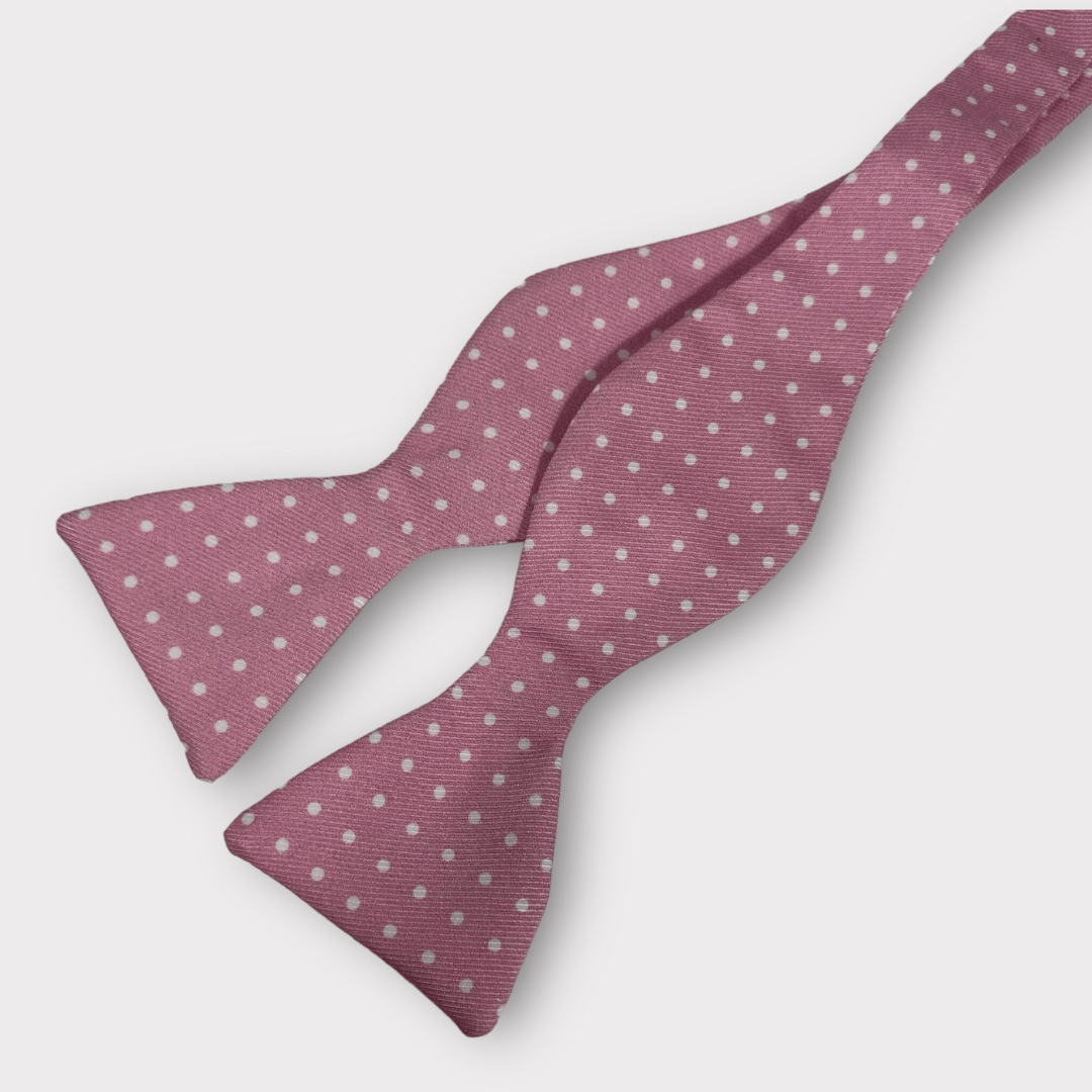 pink and white spot Bow tie