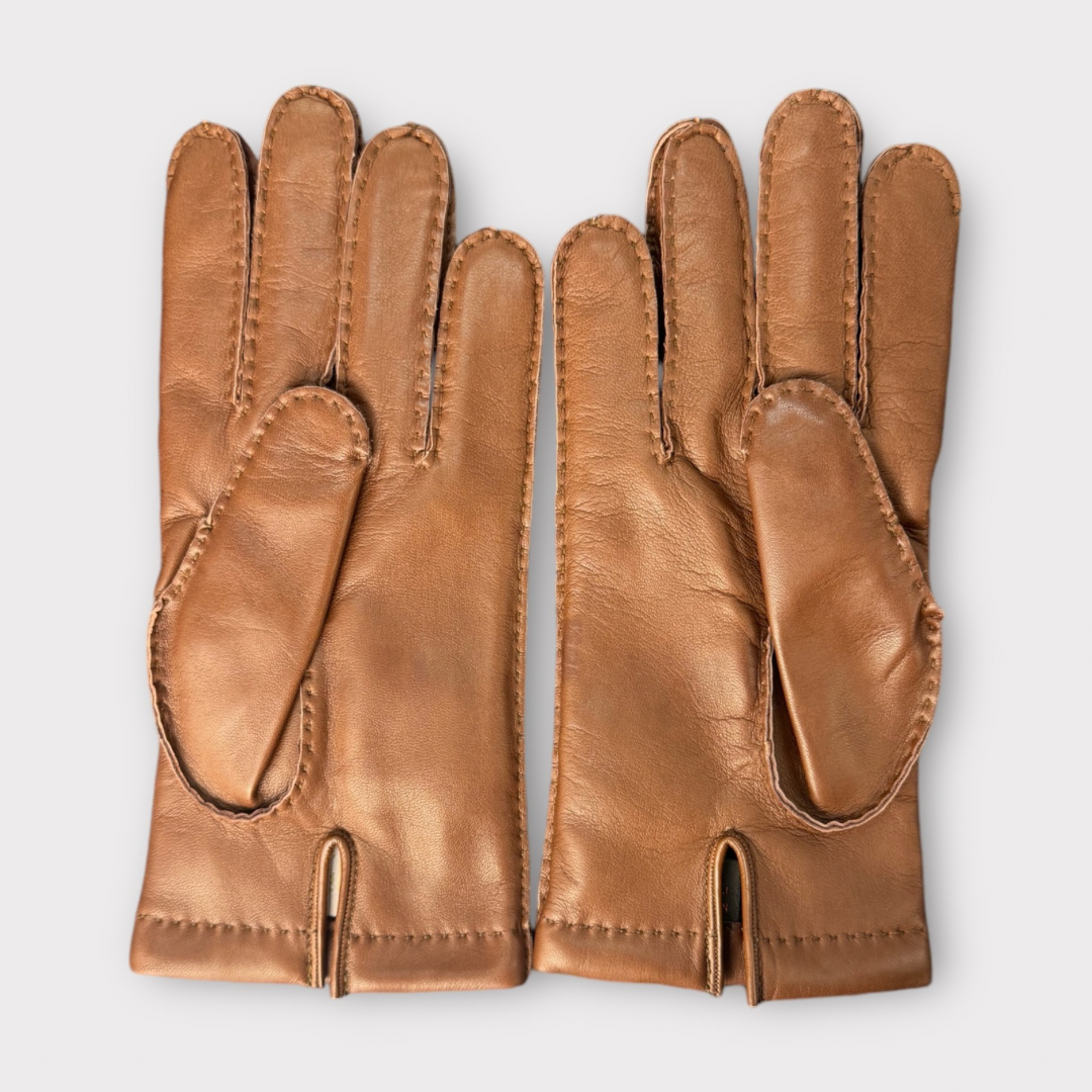 Nappa leather gloves