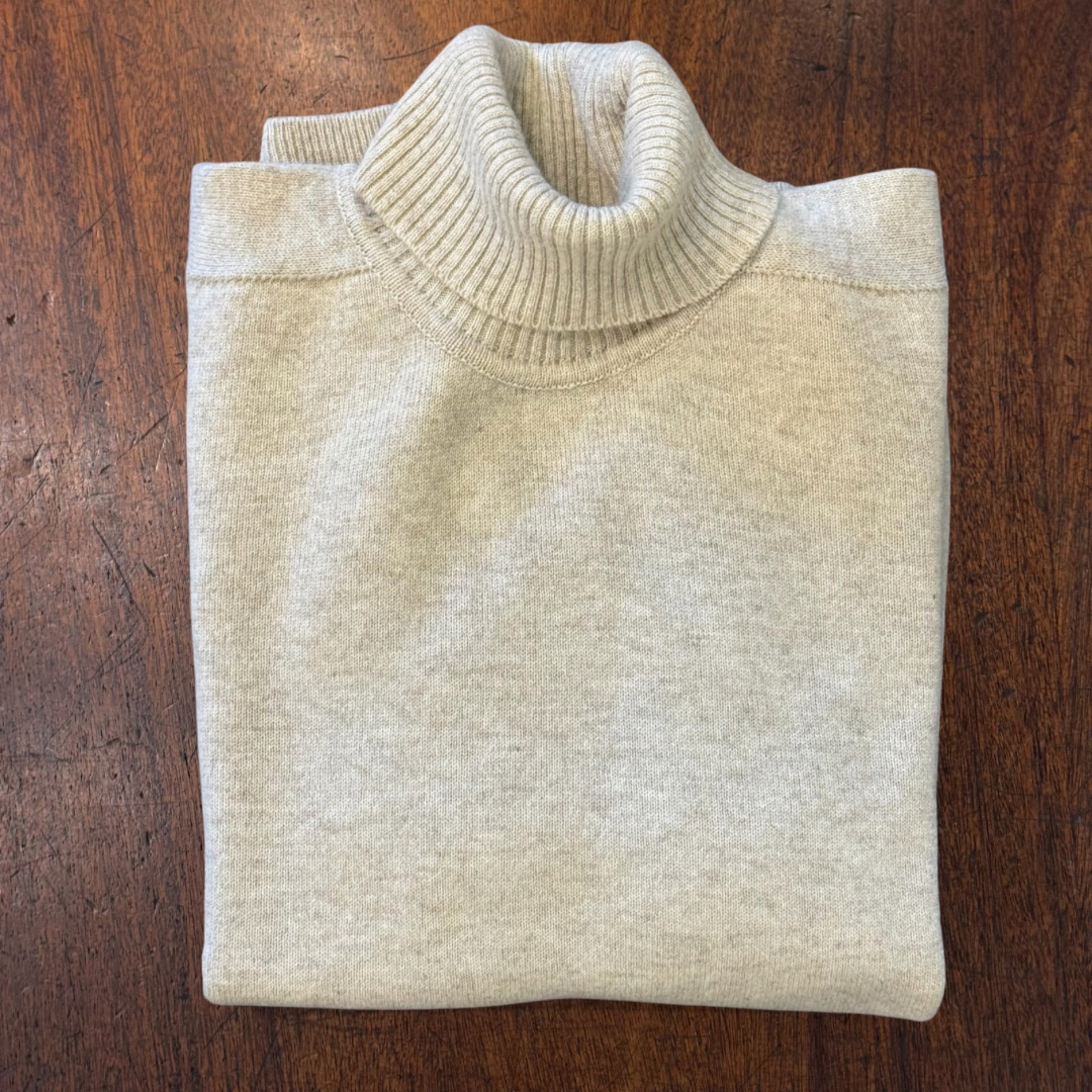 Geelong roll collar