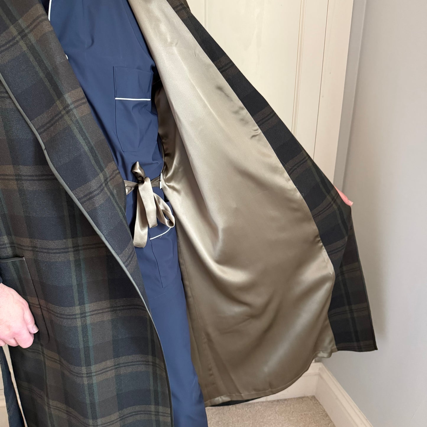 Dressing gown 
