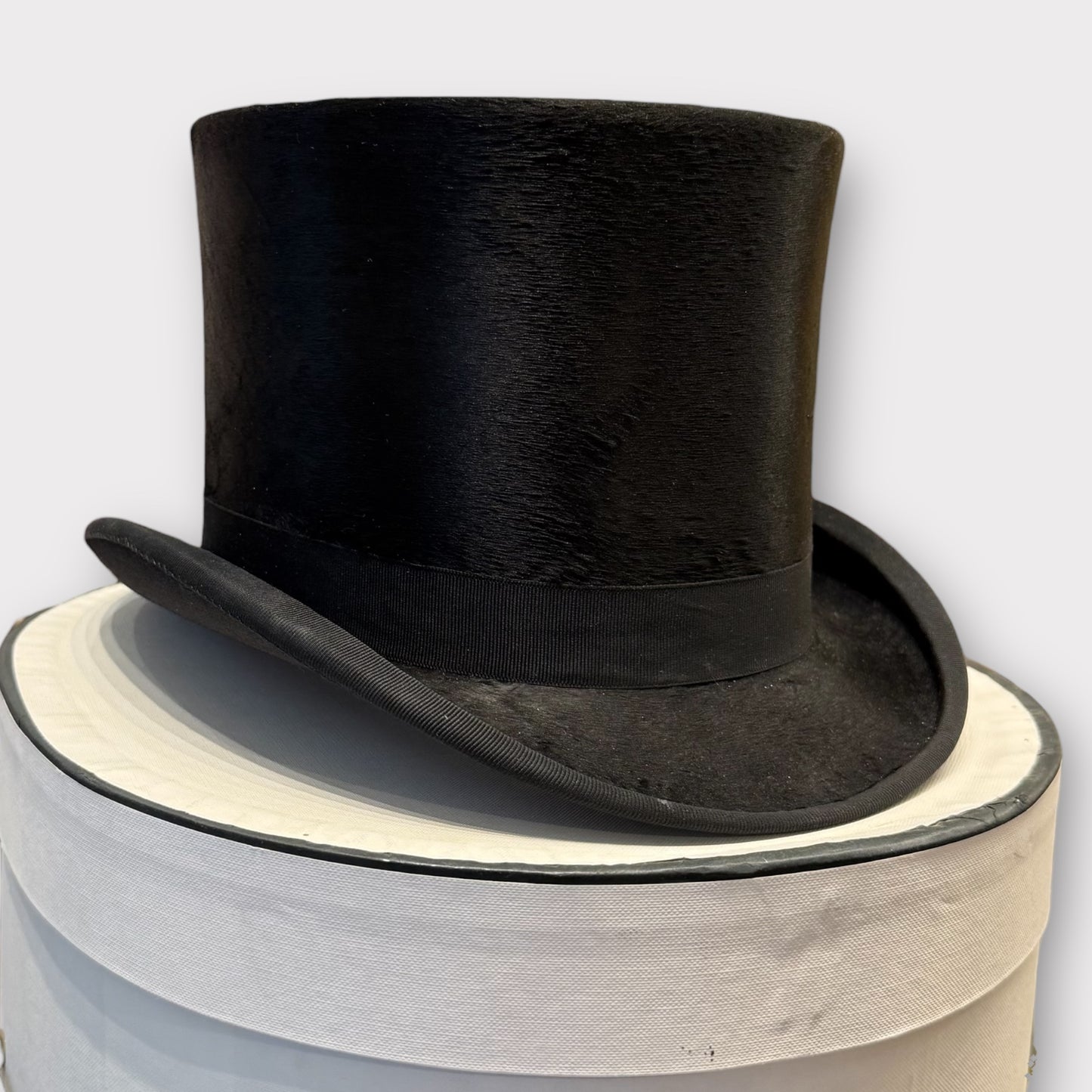 Size 7.5 Silk Top Hat