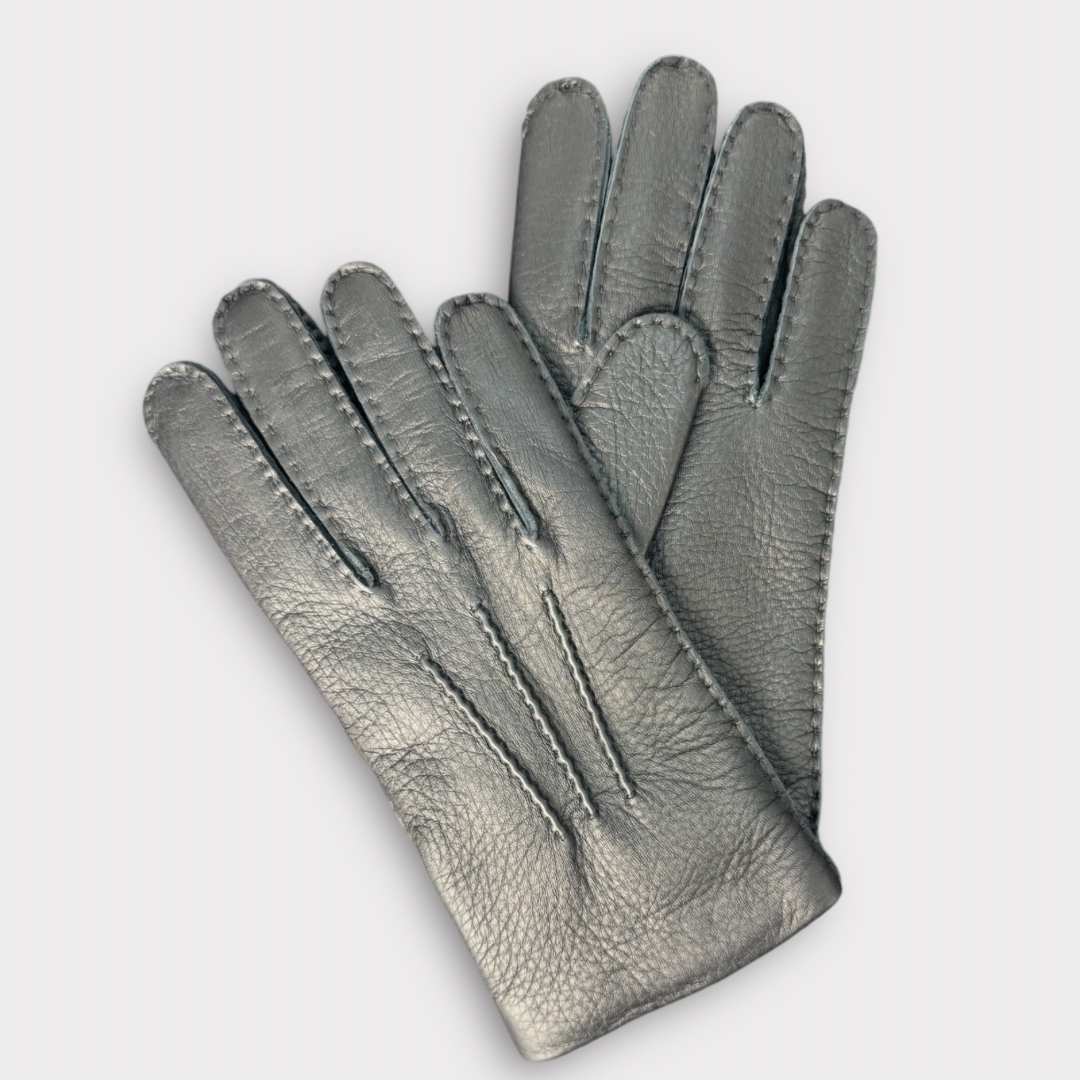 Deerskin leather gloves