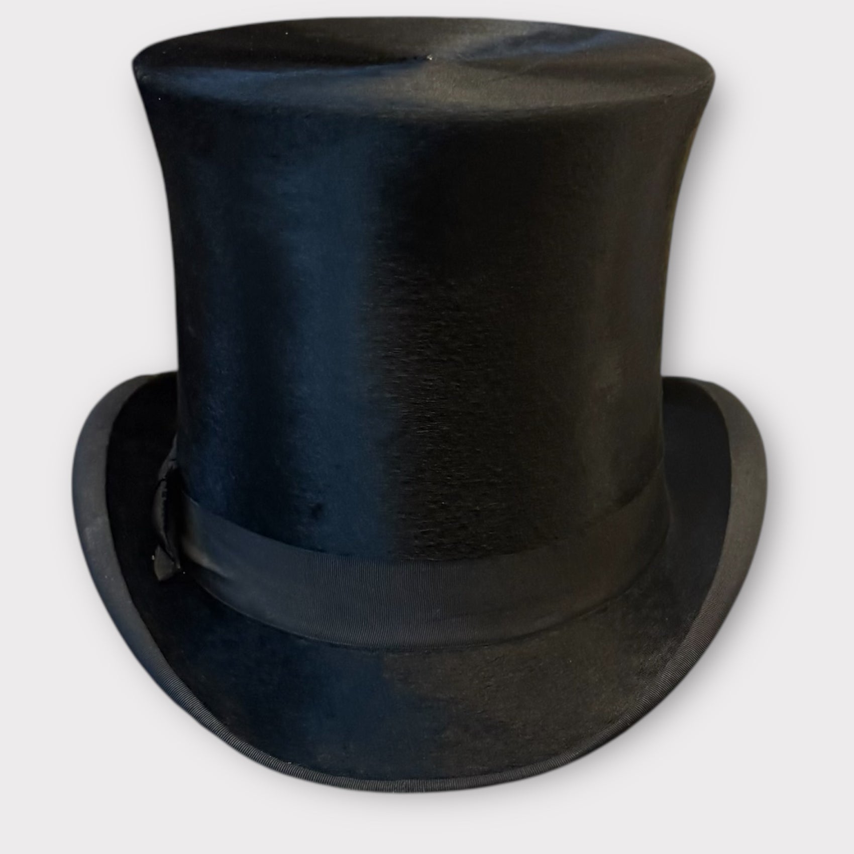 7 3/8 Long oval silk top hat