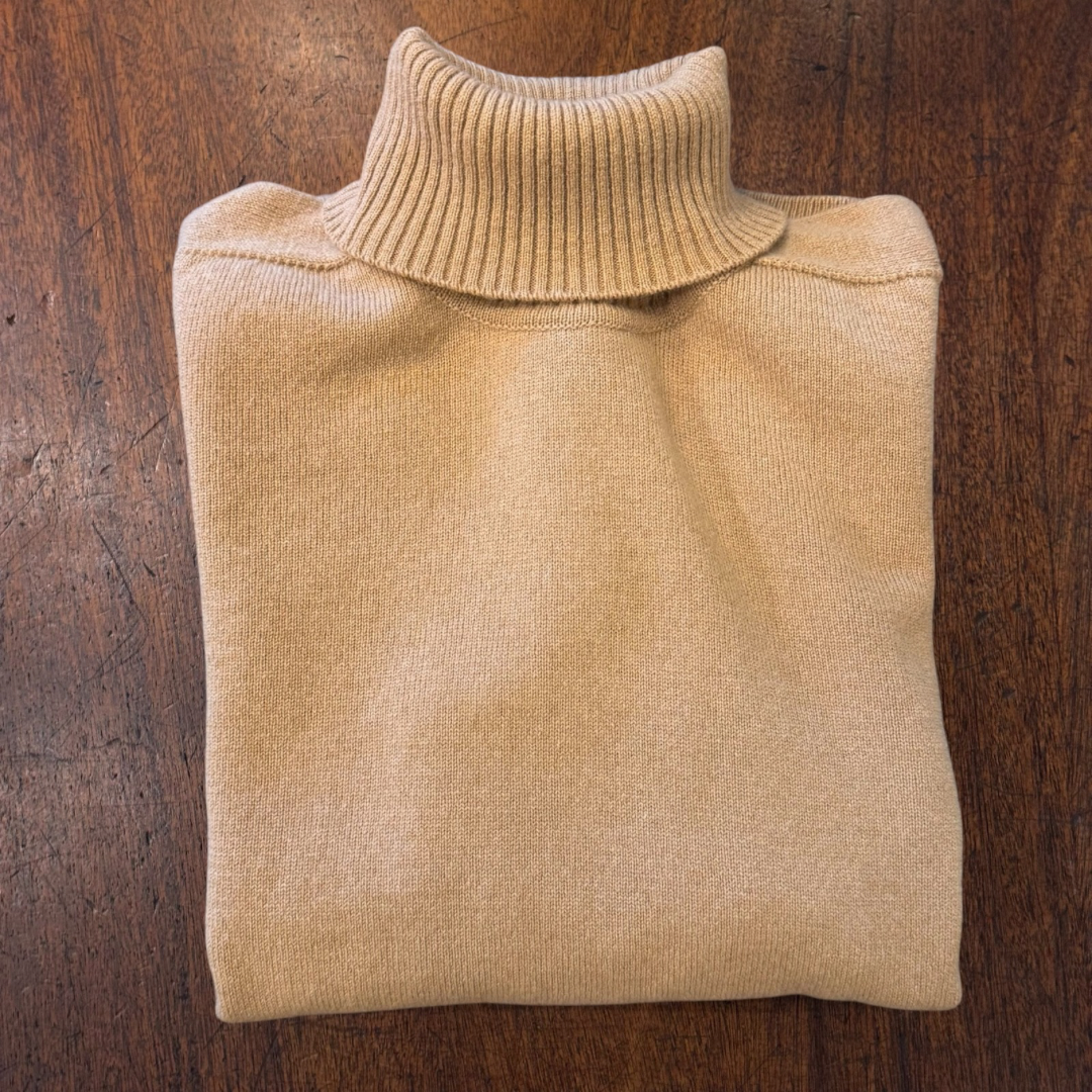 Geelong roll collar