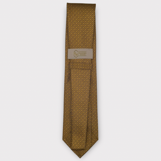 Classic silk necktie, printed in England, with a 9cm blade and 150cm length, laid flat against a plain background
