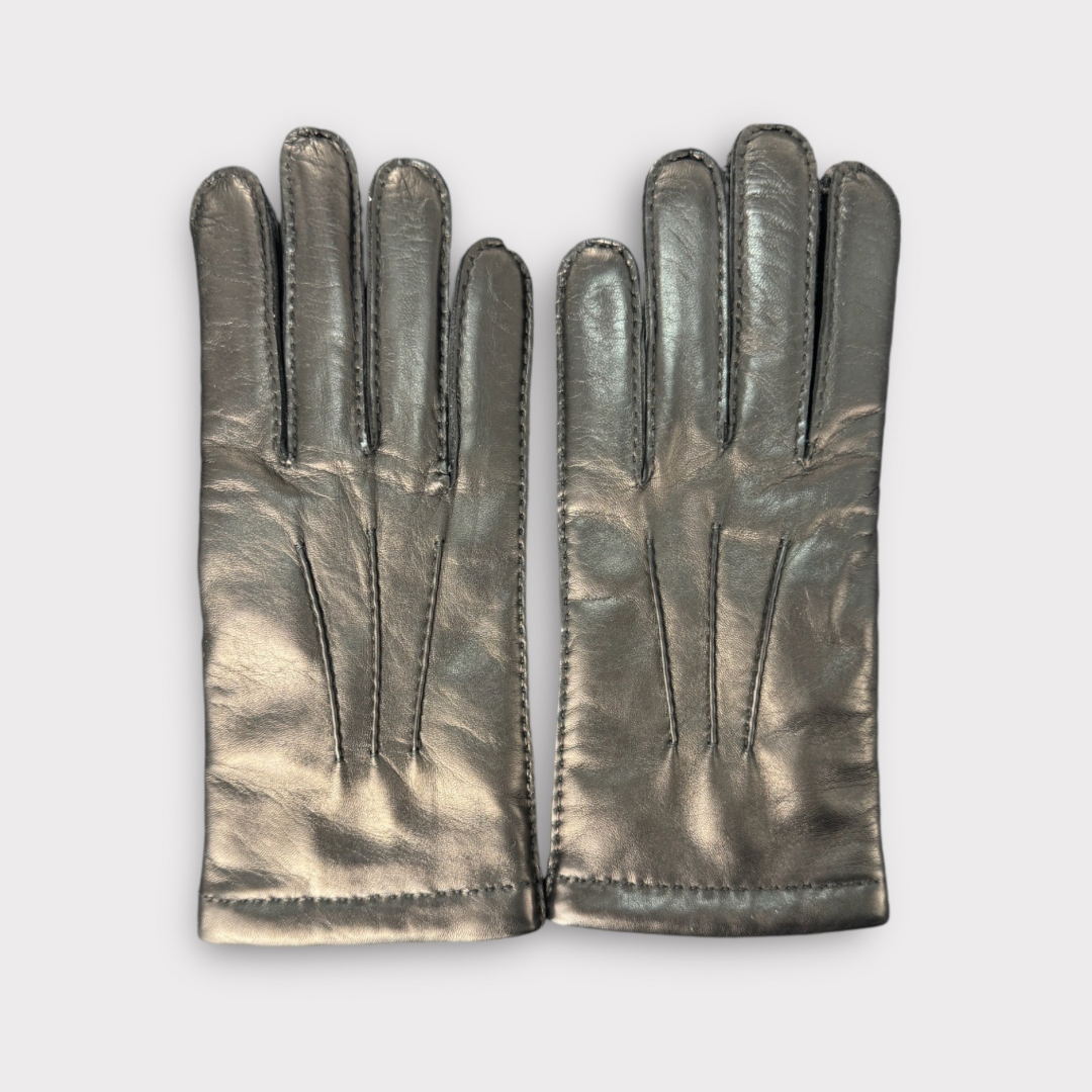 Nappa leather gloves