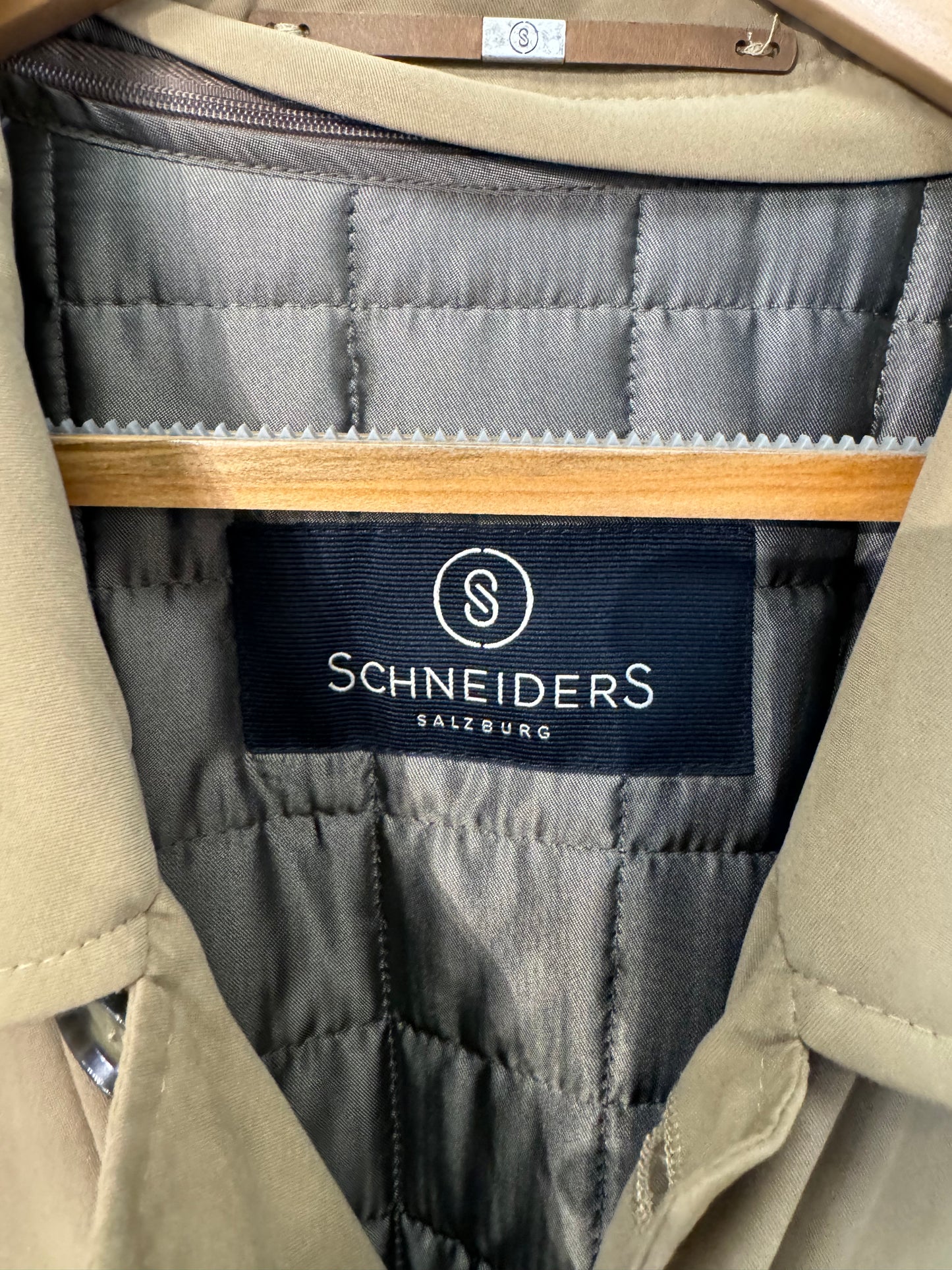 Schneiders rain coat